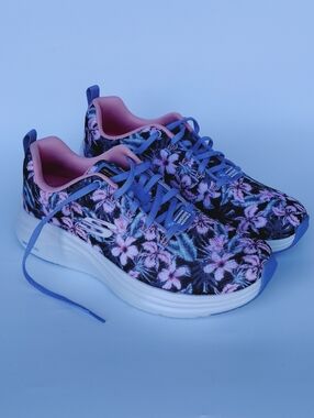 Skechers Vapor Foam Floral Spring Bouquet  Women's Shoe Size 9.5  NEW